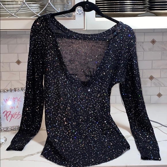 MATERIAL GIRL NWT SPARKLE HI-LO TOP W OPEN BACK💋 - Picture 2 of 6